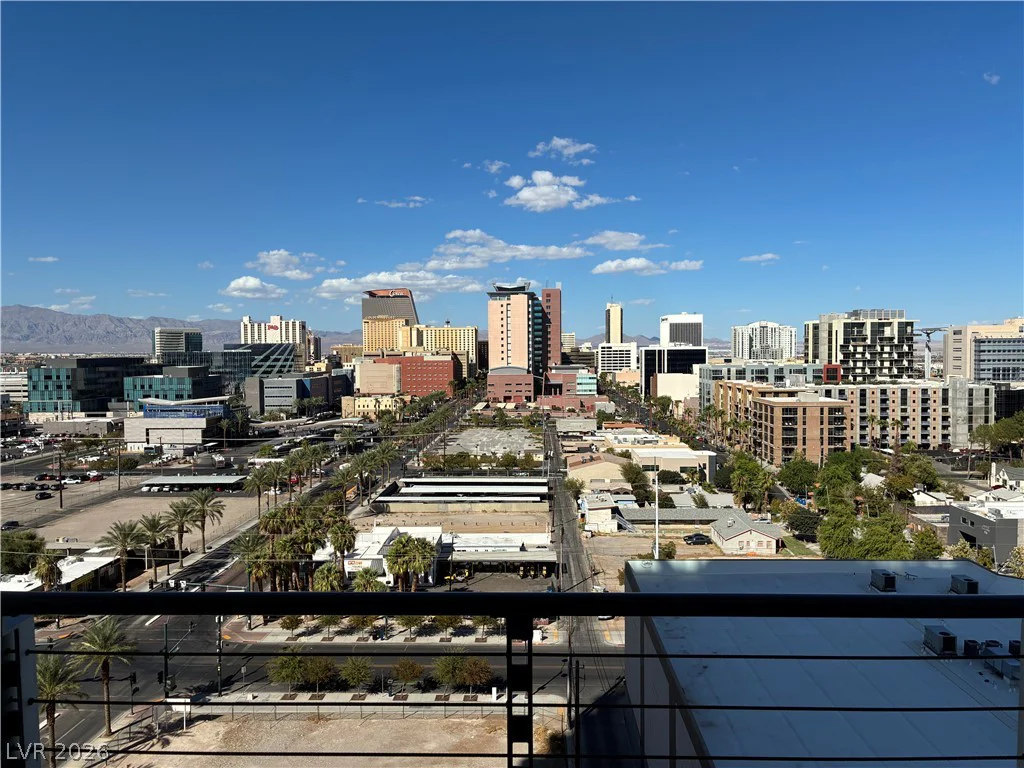 200 Hoover, Las Vegas, NV 89101