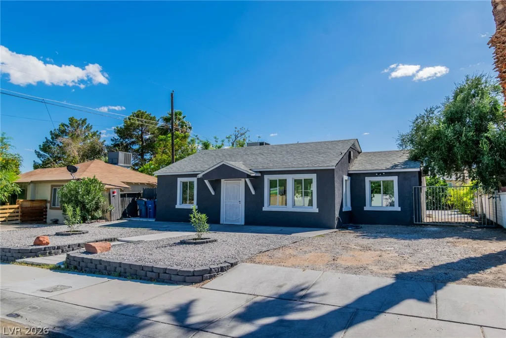 1604 Lewis, Las Vegas, NV 89101