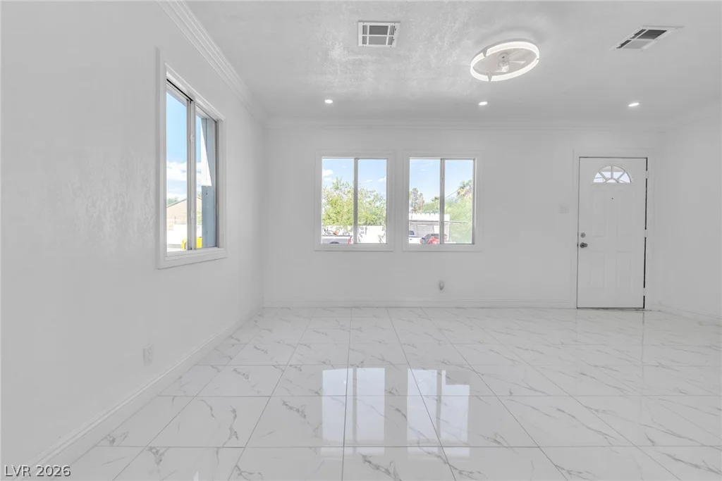 1604 Lewis, Las Vegas, NV 89101