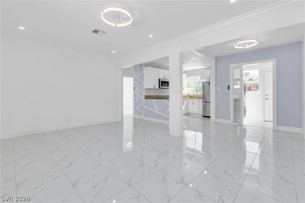 1604 Lewis, Las Vegas, NV 89101