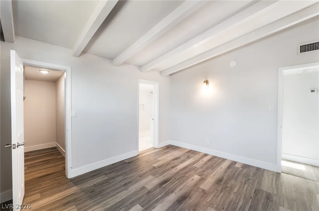 2320 Oakey, Las Vegas, NV 89104