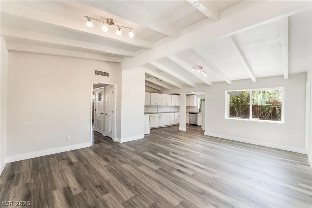 2320 Oakey, Las Vegas, NV 89104