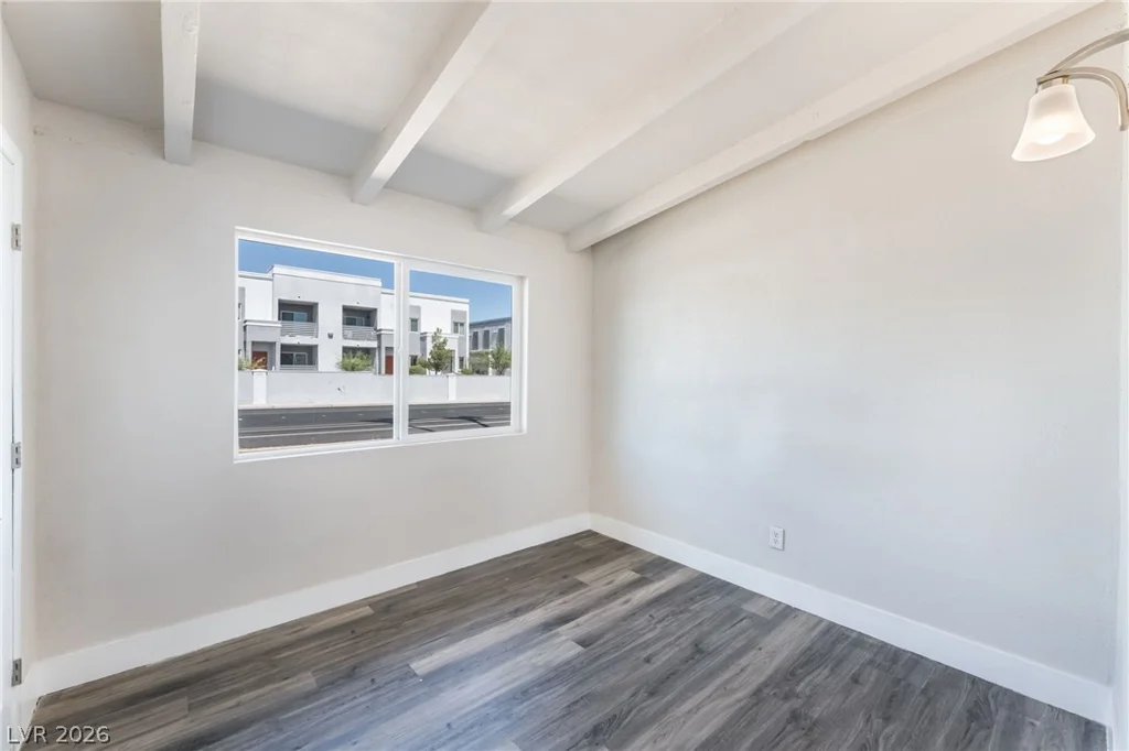 2320 Oakey, Las Vegas, NV 89104
