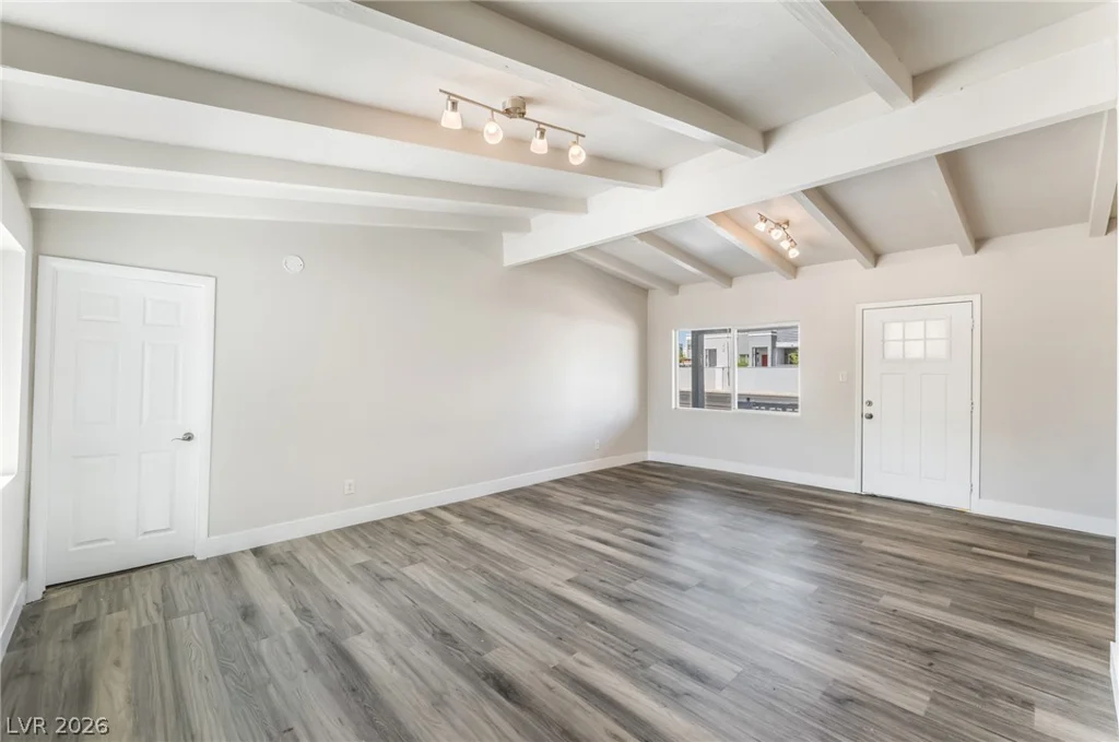 2320 Oakey, Las Vegas, NV 89104