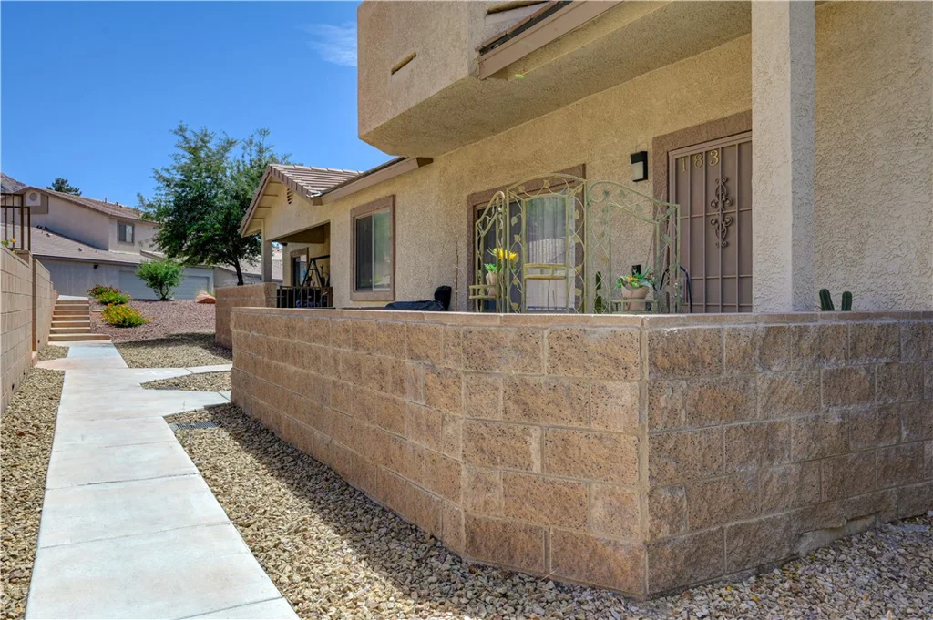 2050 Los Feliz, Las Vegas, NV 89156