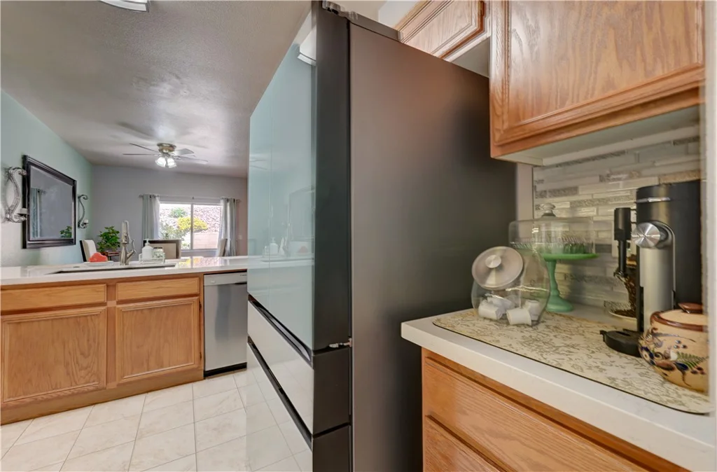 2050 Los Feliz, Las Vegas, NV 89156
