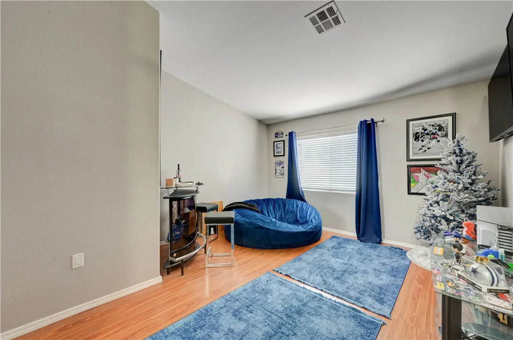 2050 Los Feliz, Las Vegas, NV 89156