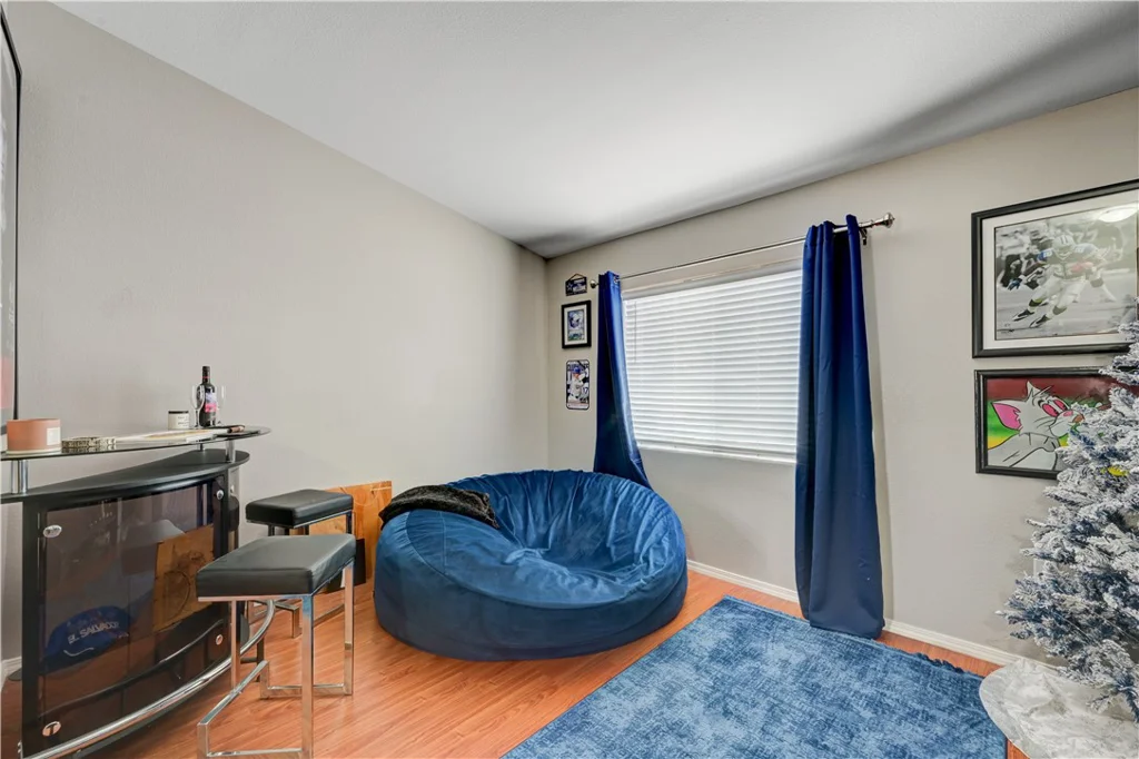 2050 Los Feliz, Las Vegas, NV 89156