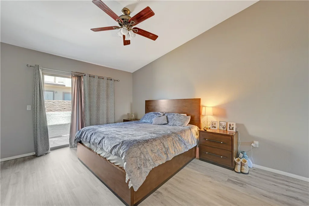2050 Los Feliz, Las Vegas, NV 89156