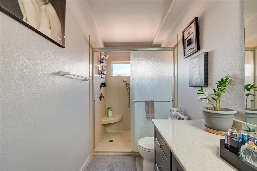 2050 Los Feliz, Las Vegas, NV 89156
