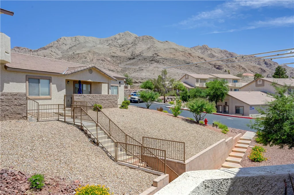 2050 Los Feliz, Las Vegas, NV 89156