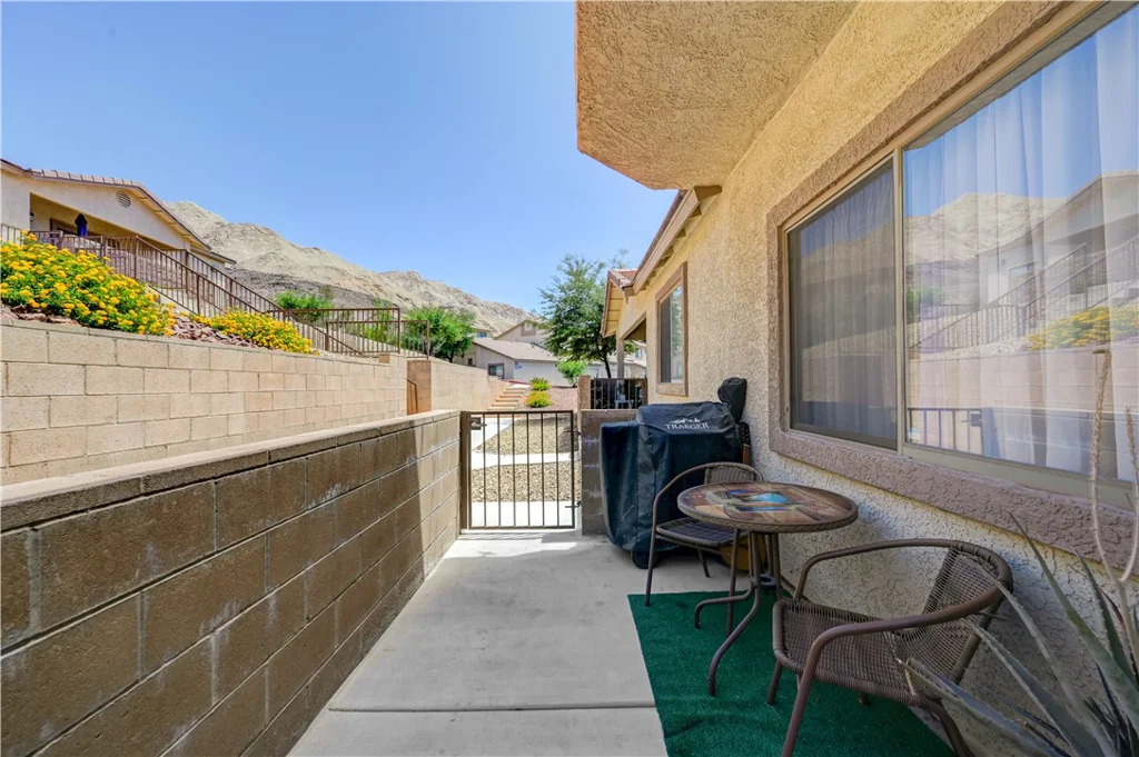 2050 Los Feliz, Las Vegas, NV 89156