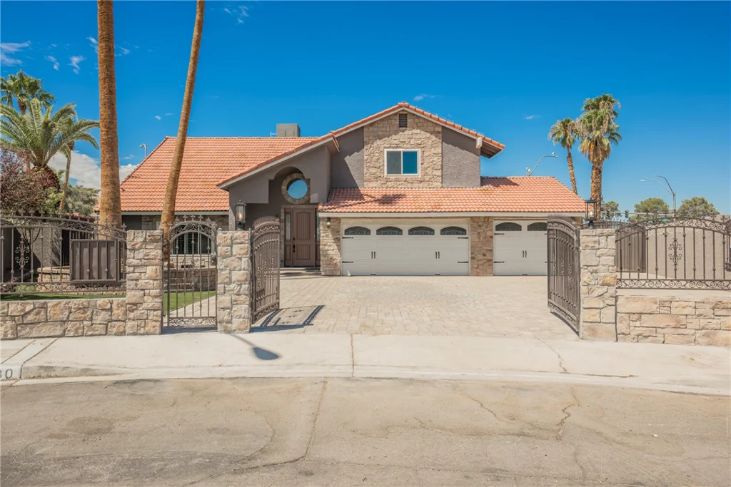 6480 Bristlecone, Las Vegas, NV 89146