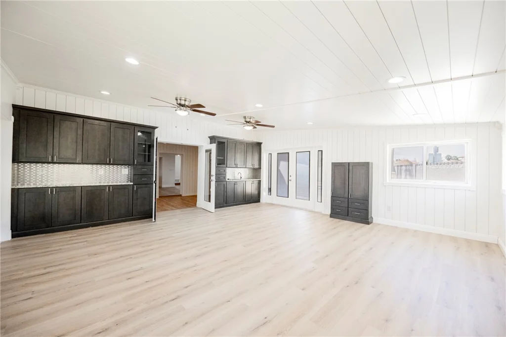 6480 Bristlecone, Las Vegas, NV 89146