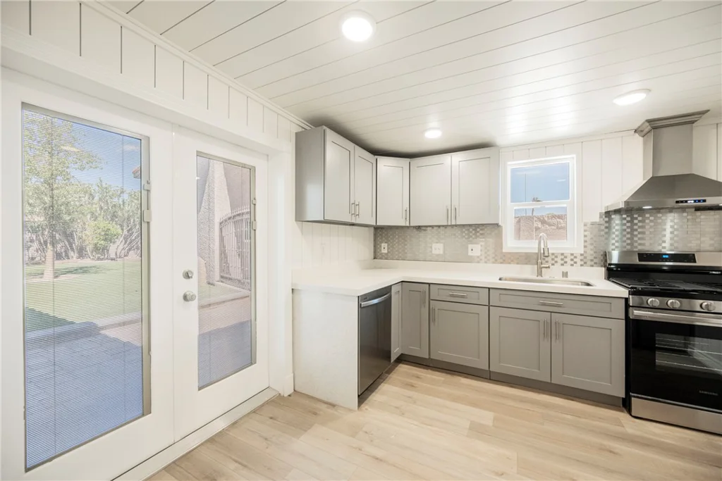 6480 Bristlecone, Las Vegas, NV 89146