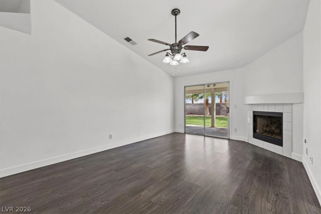 814 Hamlet, Henderson, NV 89002