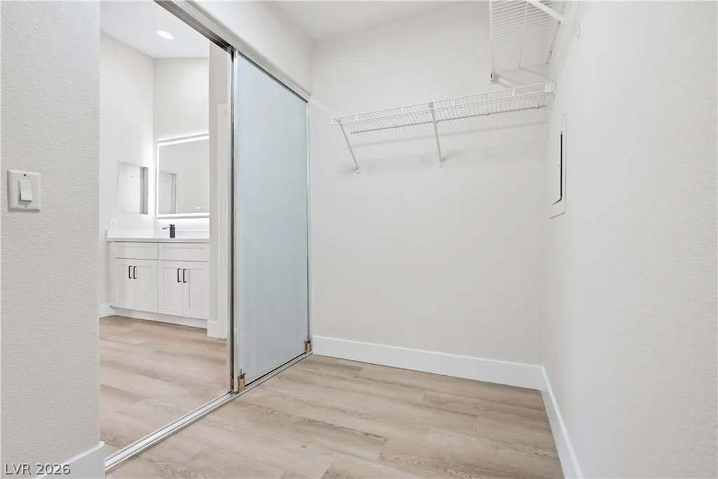 6983 Flowering Willow, Las Vegas, NV 89148