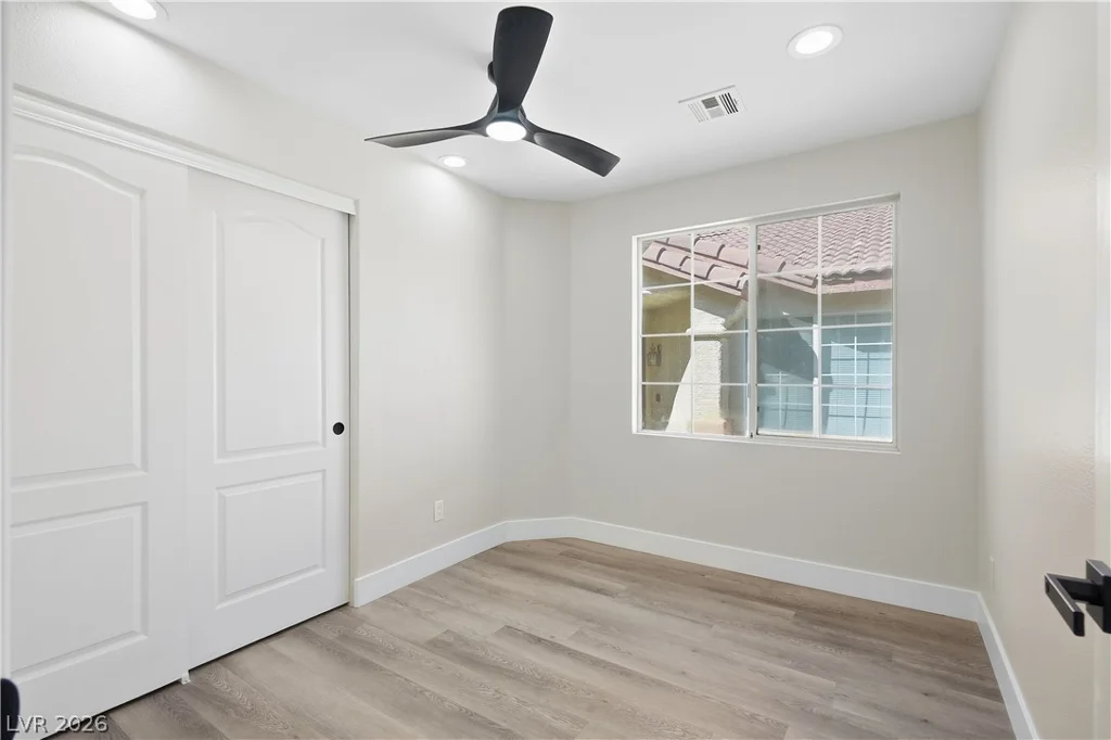 6983 Flowering Willow, Las Vegas, NV 89148