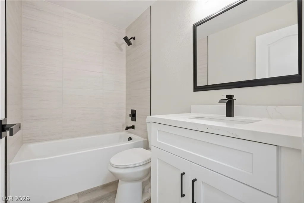6983 Flowering Willow, Las Vegas, NV 89148