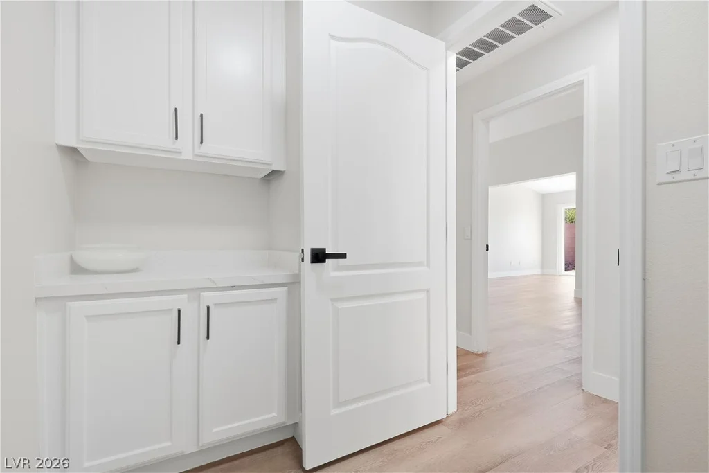 6983 Flowering Willow, Las Vegas, NV 89148
