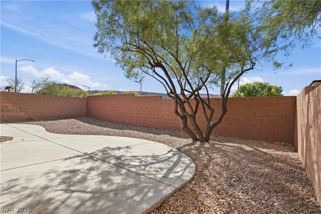 6983 Flowering Willow, Las Vegas, NV 89148