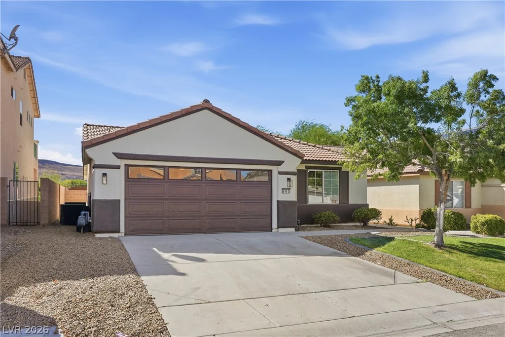 6983 Flowering Willow, Las Vegas, NV 89148