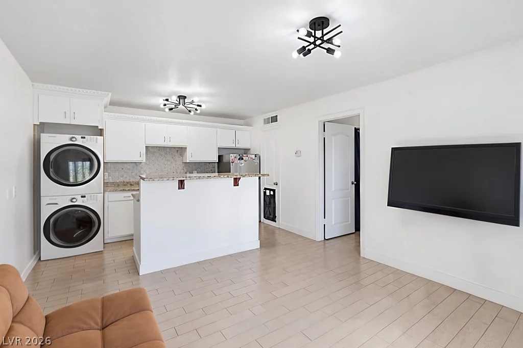 3726 Hazelwood, Las Vegas, NV 89119