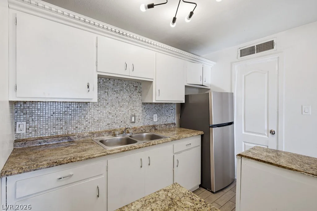 3726 Hazelwood, Las Vegas, NV 89119