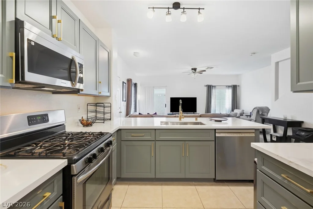 2586 Velez Valley, Henderson, NV 89002