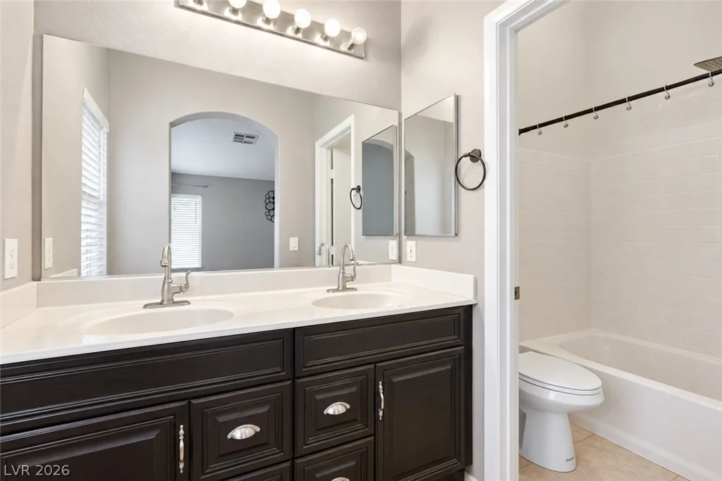 2586 Velez Valley, Henderson, NV 89002