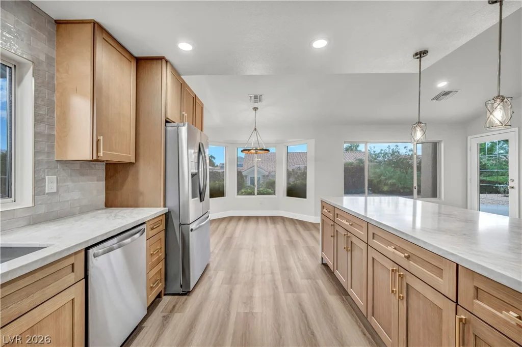 9912 Rosamond, Las Vegas, NV 89134