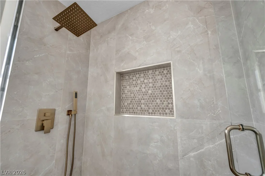 9912 Rosamond, Las Vegas, NV 89134
