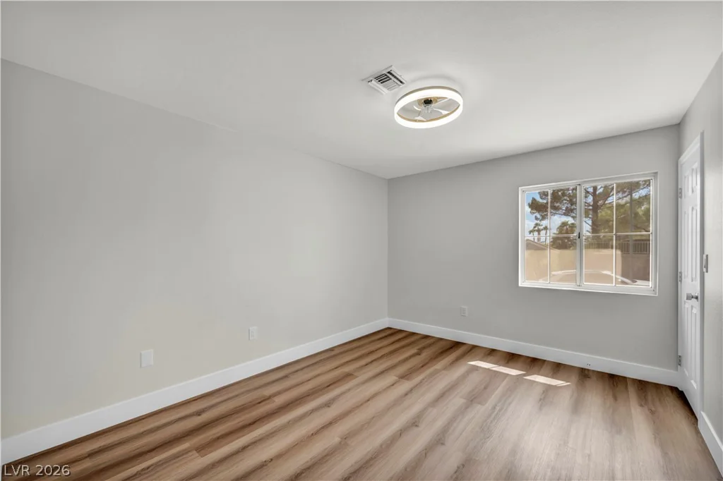 9912 Rosamond, Las Vegas, NV 89134