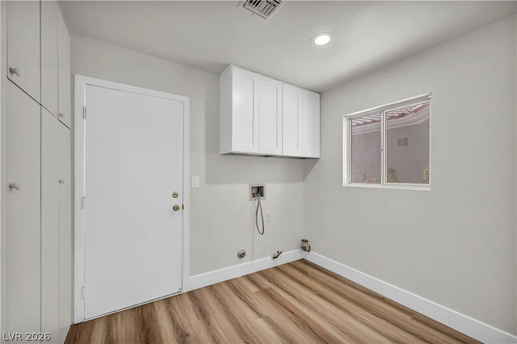 9912 Rosamond, Las Vegas, NV 89134