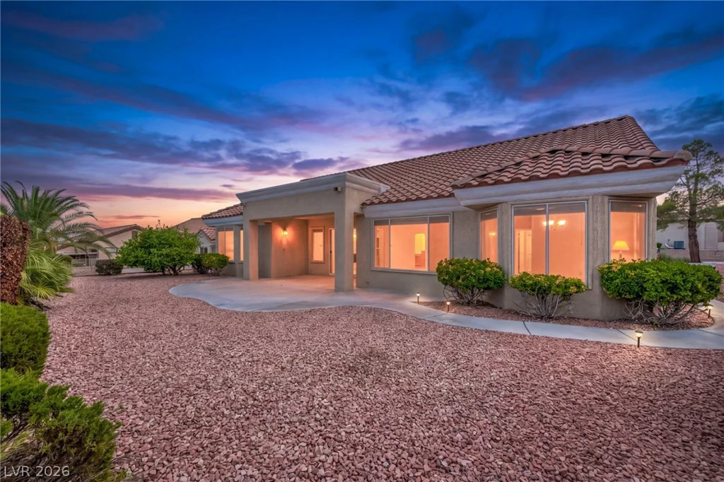 9912 Rosamond, Las Vegas, NV 89134