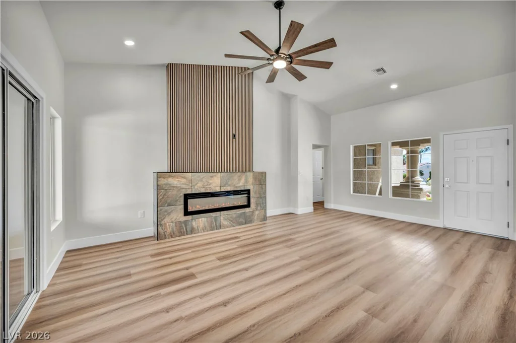 9912 Rosamond, Las Vegas, NV 89134
