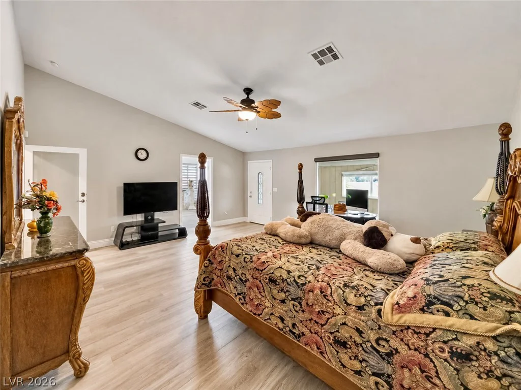 3272 Crystal Palm, Las Vegas, NV 89117