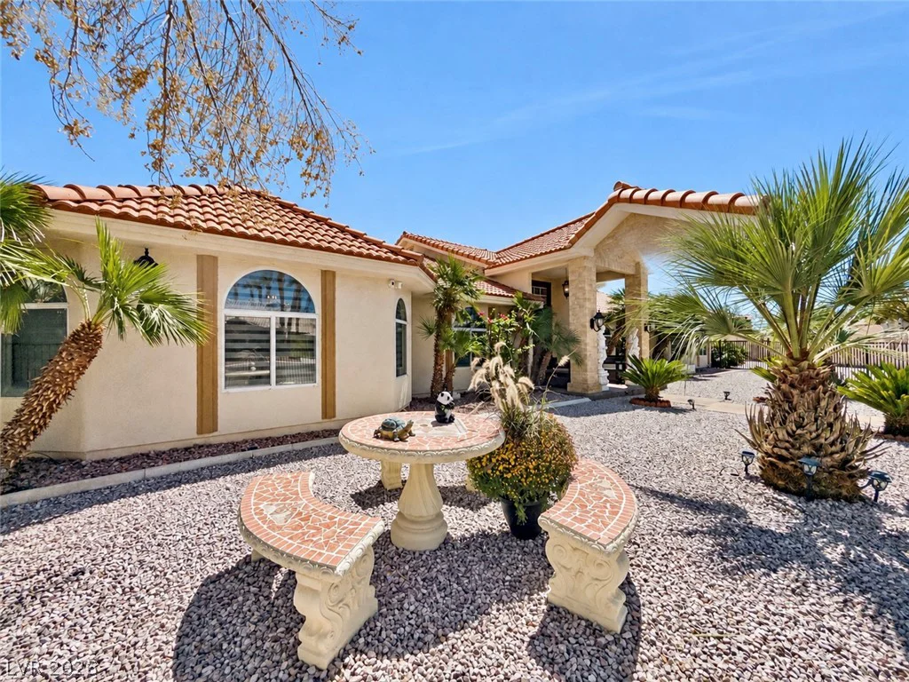 3272 Crystal Palm, Las Vegas, NV 89117
