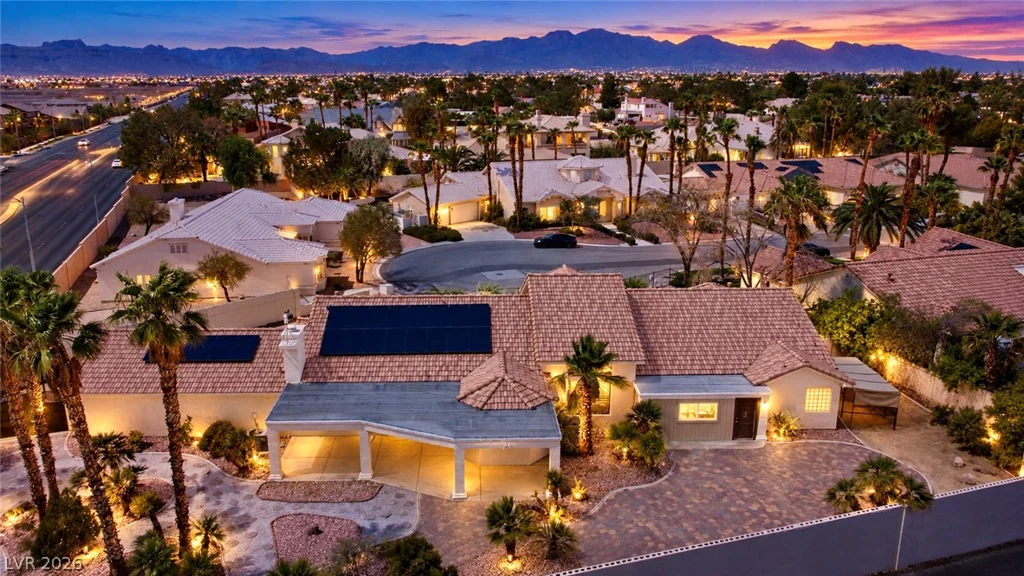 3272 Crystal Palm, Las Vegas, NV 89117