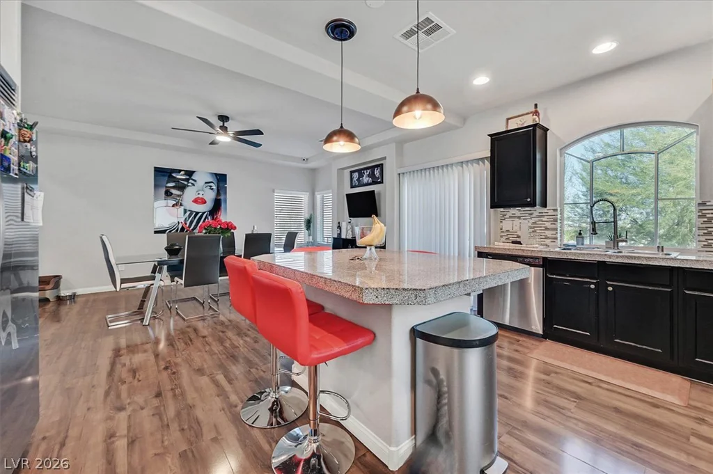 9772 Smokey Moon, Las Vegas, NV 89141