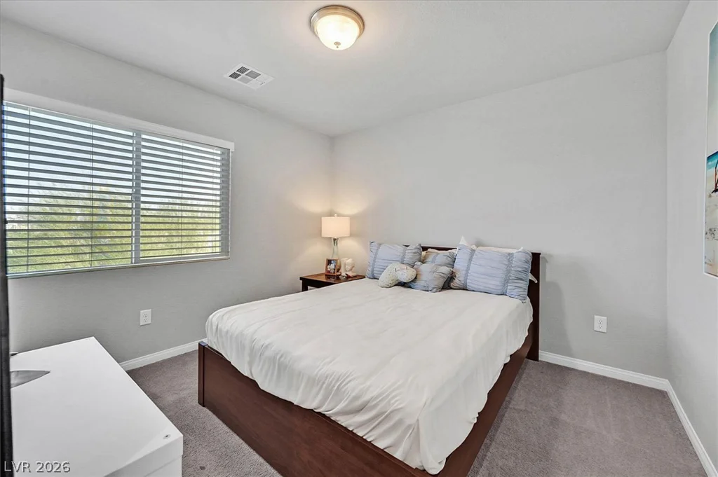 9772 Smokey Moon, Las Vegas, NV 89141