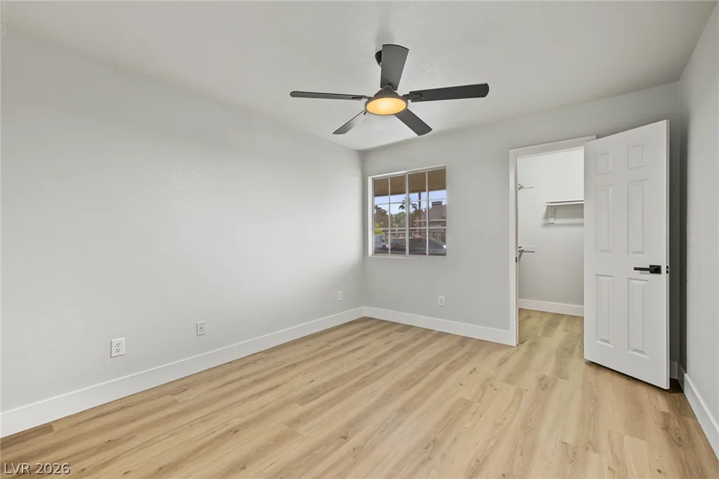2725 Nellis, Las Vegas, NV 89121