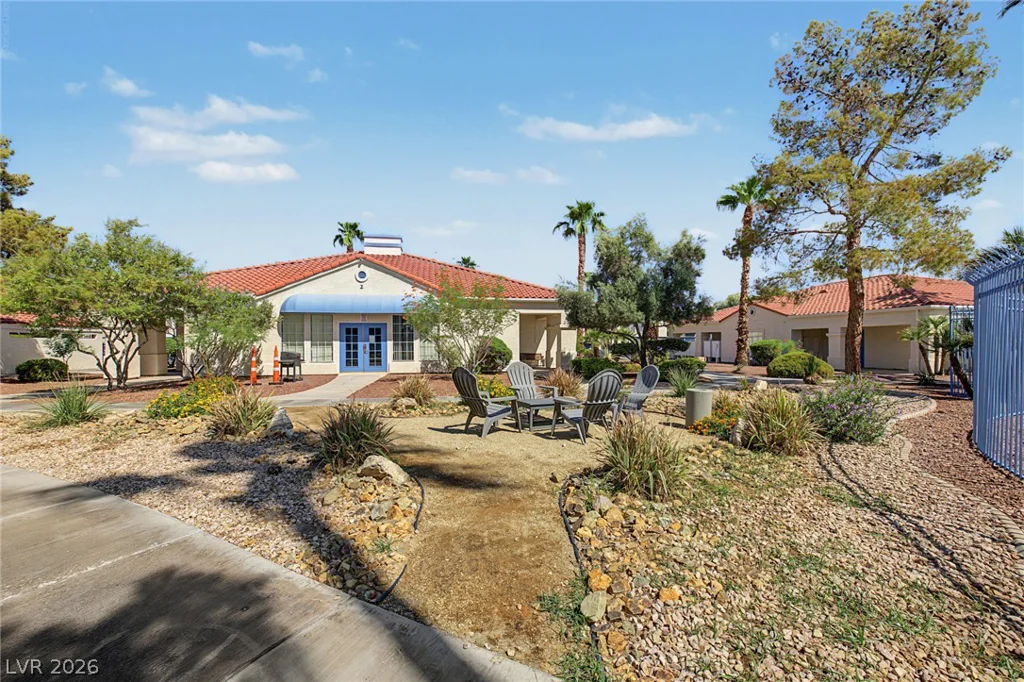 2725 Nellis, Las Vegas, NV 89121