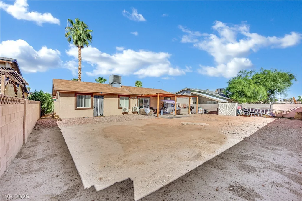 5230 Morris, Las Vegas, NV 89122