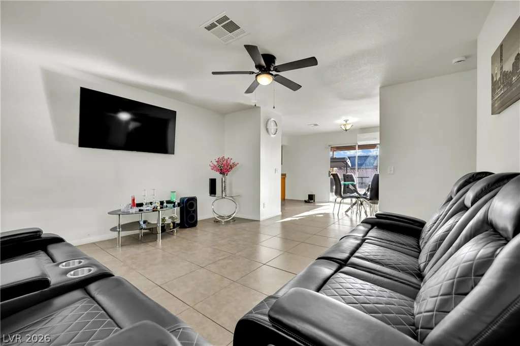 5230 Morris, Las Vegas, NV 89122