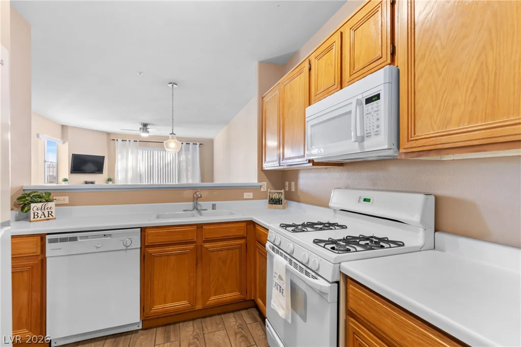 7185 Durango, Las Vegas, NV 89113