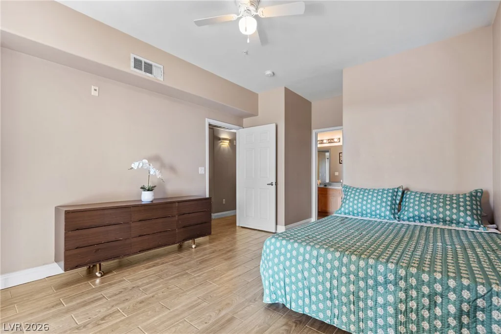 7185 Durango, Las Vegas, NV 89113