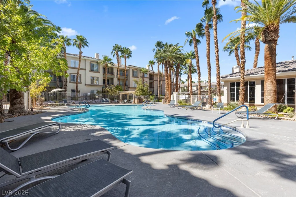 7185 Durango, Las Vegas, NV 89113