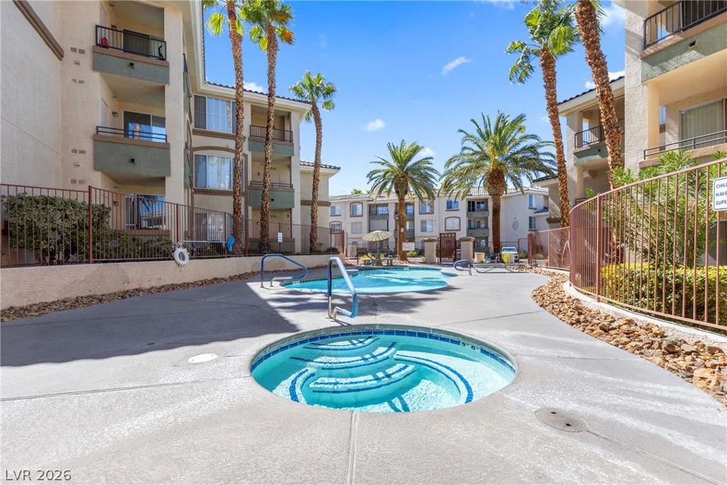 7185 Durango, Las Vegas, NV 89113