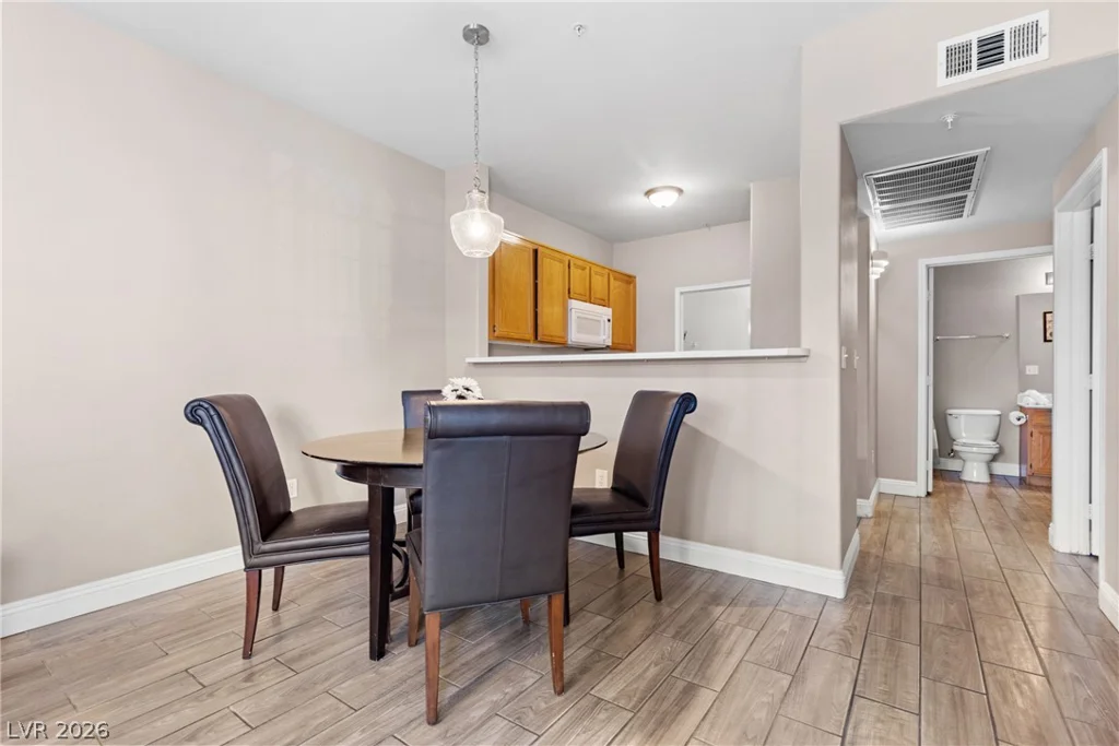 7185 Durango, Las Vegas, NV 89113